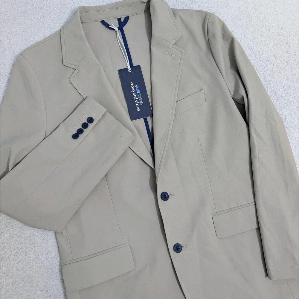 NEW Vineyard Vines OTG On The Go Lightweight Blazer Beige 2 Button Youth Boys 16